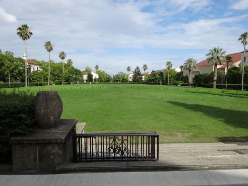 kansai university lawn campus