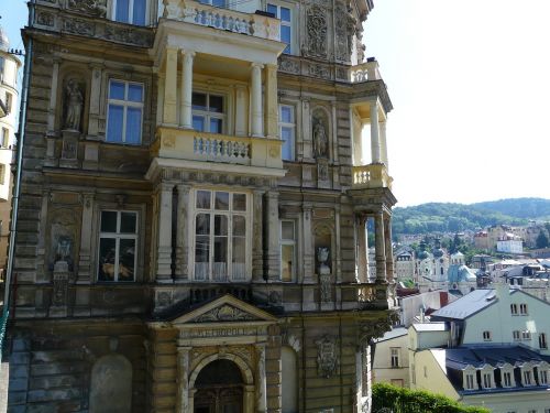 karlovy vary home architecture