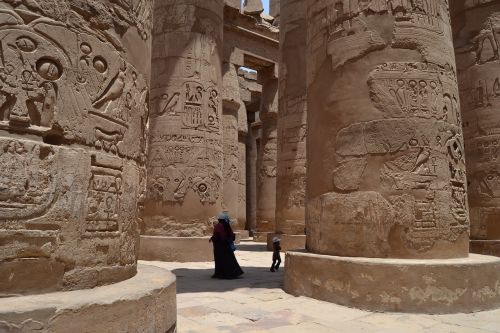 karnac egypt columns