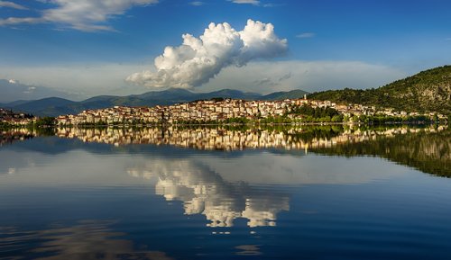 kastoria  greece  lake