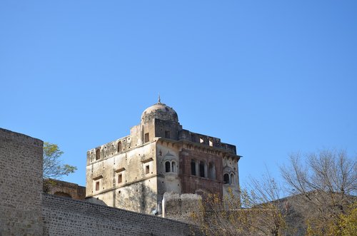 katas raj temples  temple  kalar kahar rd