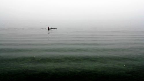 kayak rowing relax