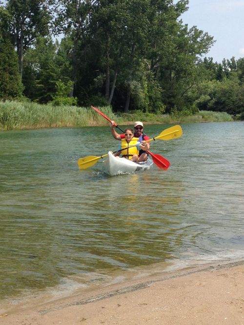 kayak lake paddle