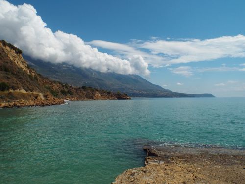 kefalonia view to the mountains