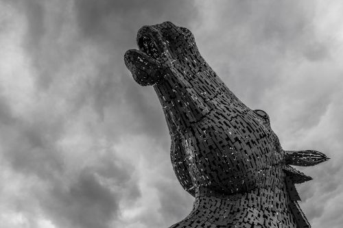 kelpies scotland horse head