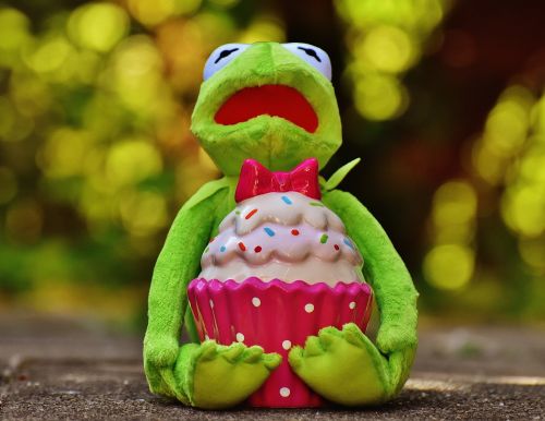 kermit frog cupcake