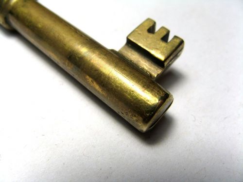 key gold lock