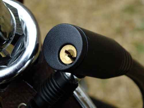 key hole bike lock security