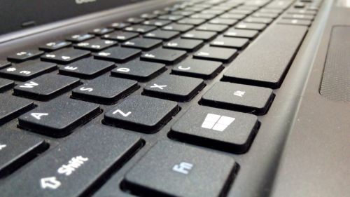 keyboard laptop internet