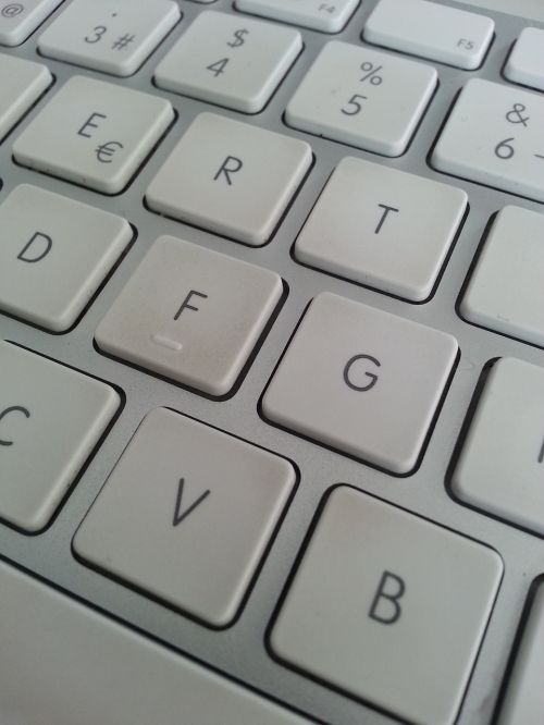 keyboard white apple
