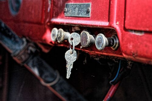 keys dodge old