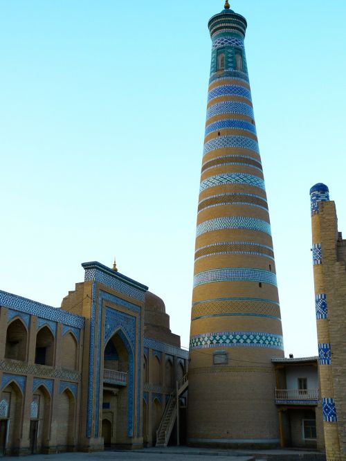 khiva morning chodja islam minaret
