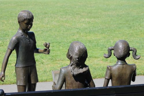 kirkland statue park