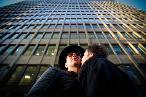 kiss couple stroll