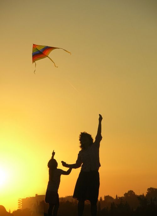 kite mother family