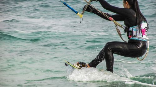 kite surf extreme sport