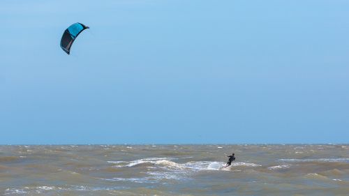 kite surfer wind sea