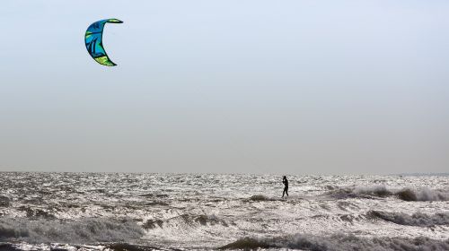 kite surfer wind sea