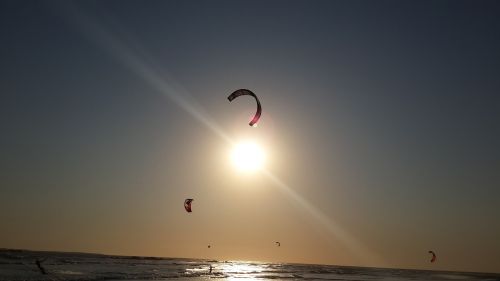 kite surfing sun summer