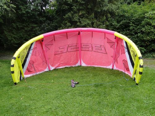 kiteboarding kite screen