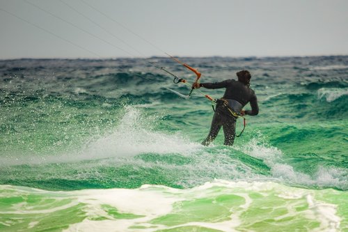 kiteboarding  surf  surfer