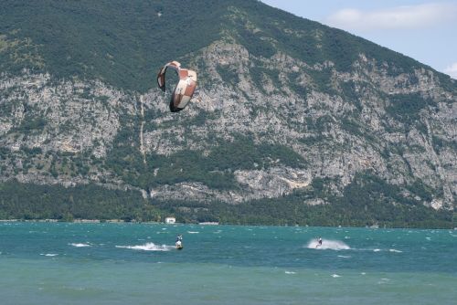 kitesurf water sports lake