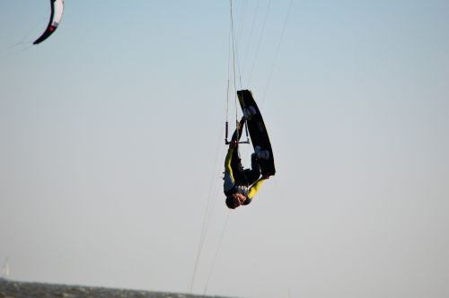 Kitesurfing