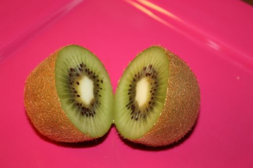 Kiwi Cut