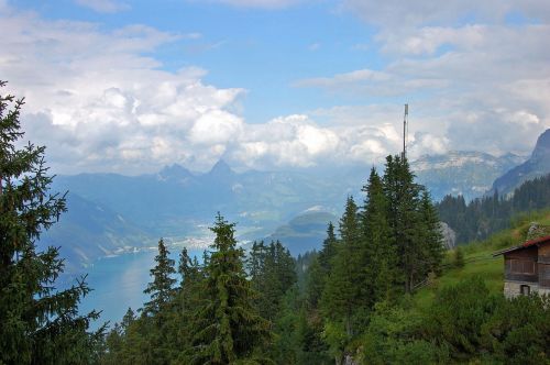 klewenalp lake lucerne region mountains