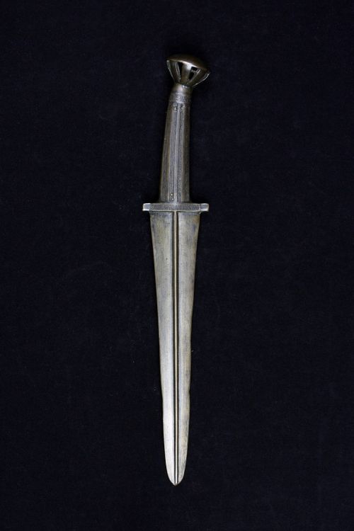 knife weapons sword