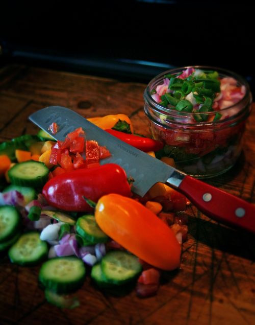 knife veggies vegetarian