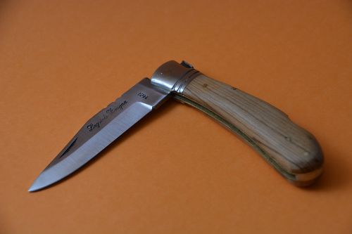 knife laguiole blade