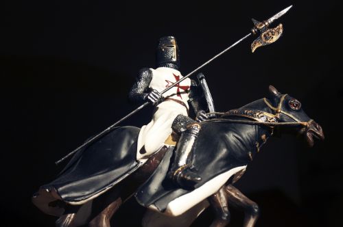 knight crusader warrior