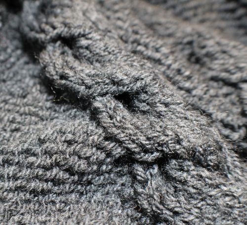 knit plait wool