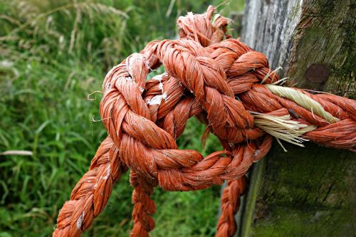 knot rope tied