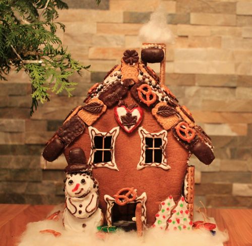 knusperhaus witch's house gingerbread house