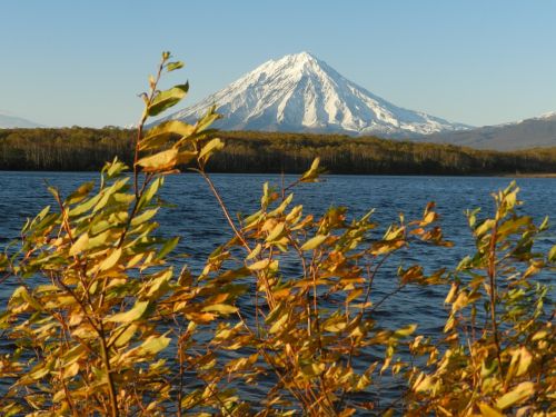 koryaksky volcano kamchatka autumn