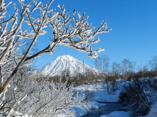 koryaksky volcano kamchatka winter