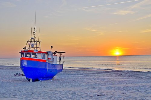 krynica  a fishing vessel  the baltic sea