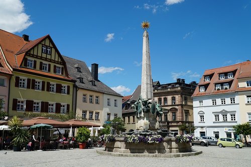 kulmbach  marketplace  luitpold fountain