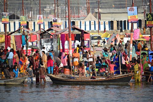 kumbh  pragraj  crowd