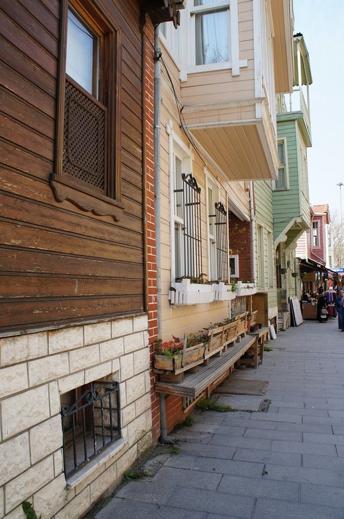 kuzguncuk  istanbul  traditional
