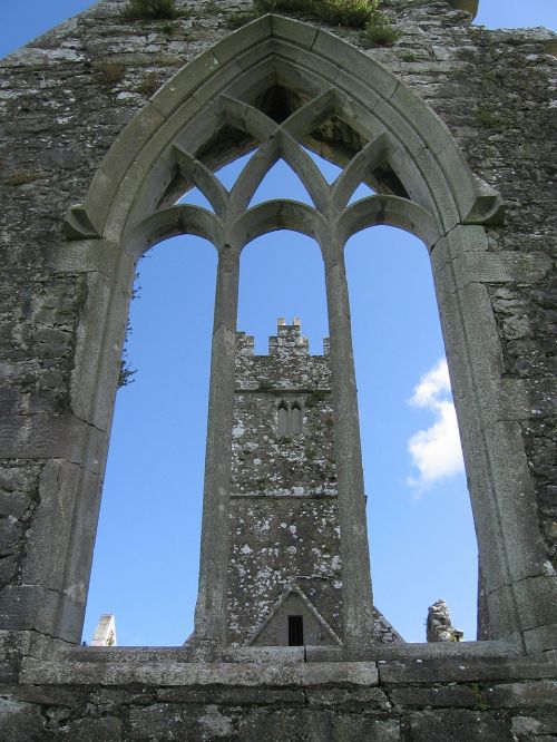 kylemore abbey ruin monastery