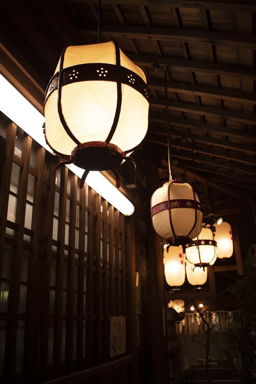 kyoto  lantern  temple