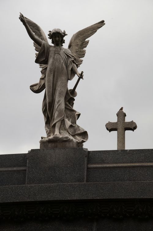 la recoleta buenos aires cemetery