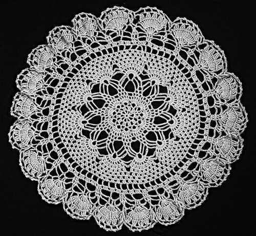 lace  cover  crochet