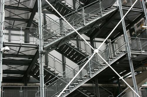 ladder pompidou modern architecture