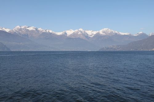 lago como italia the alps