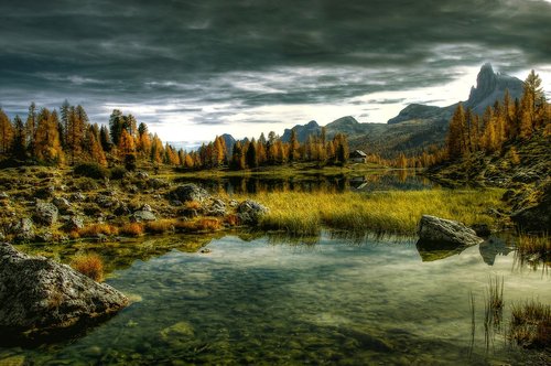 lago federa  dolomites  alpine