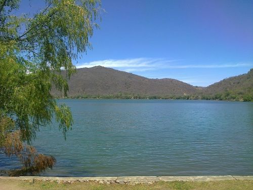 laguna lake sky